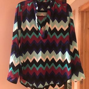 3/$10 ✨ Charolette Russe Long Zig Zag Top